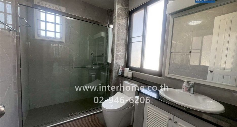 For sale 4 bedrooms house in Bang Kruai, Nonthaburi