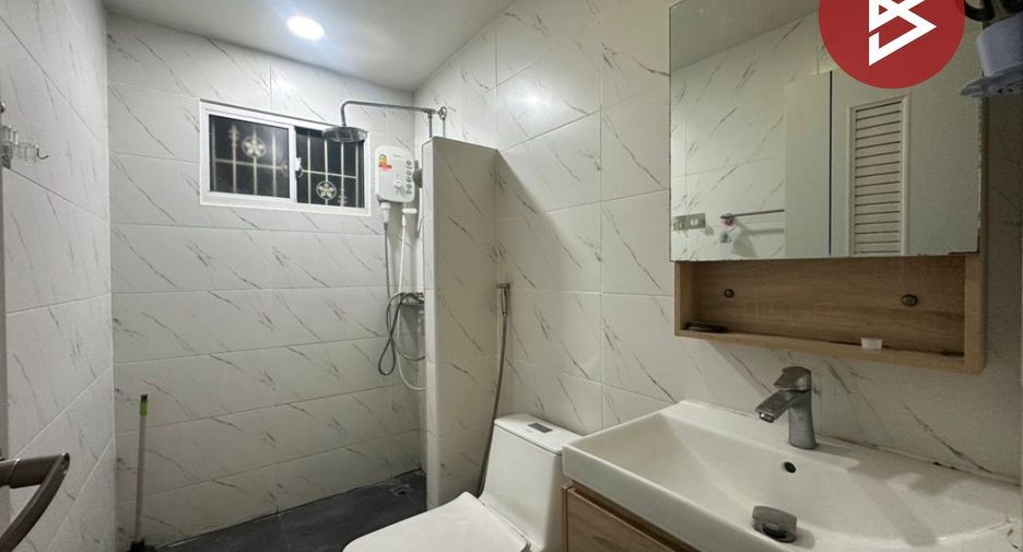 Продажа 4 спальни дом в Mueang Pathum Thani, Патумтани
