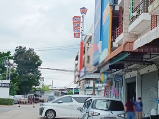 出售 2 卧室 联排别墅 在 Min Buri, 曼谷