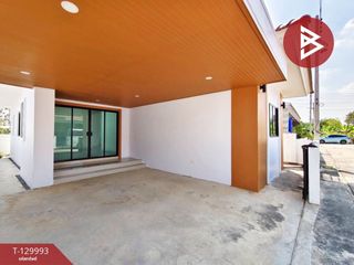 À vendre 3 chambres maison à Mueang Nakhon Pathom, Nakhon Pathom