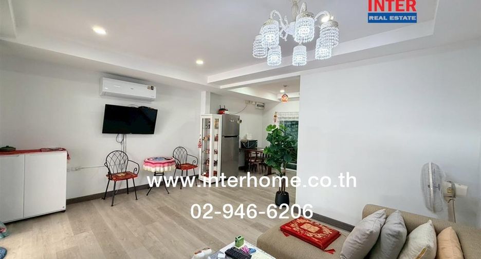 For sale 2 bedrooms townhouse in Lam Luk Ka, Pathum Thani