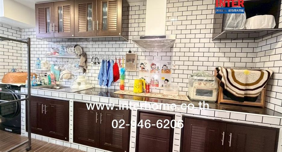 For sale 2 bedrooms townhouse in Lam Luk Ka, Pathum Thani