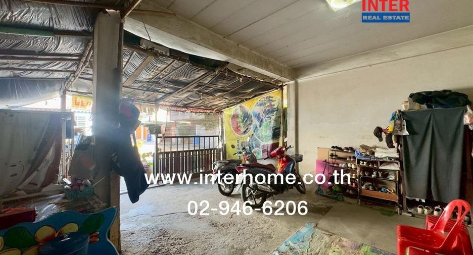 À vendre 2 chambres maison à Krathum Baen, Samut Sakhon