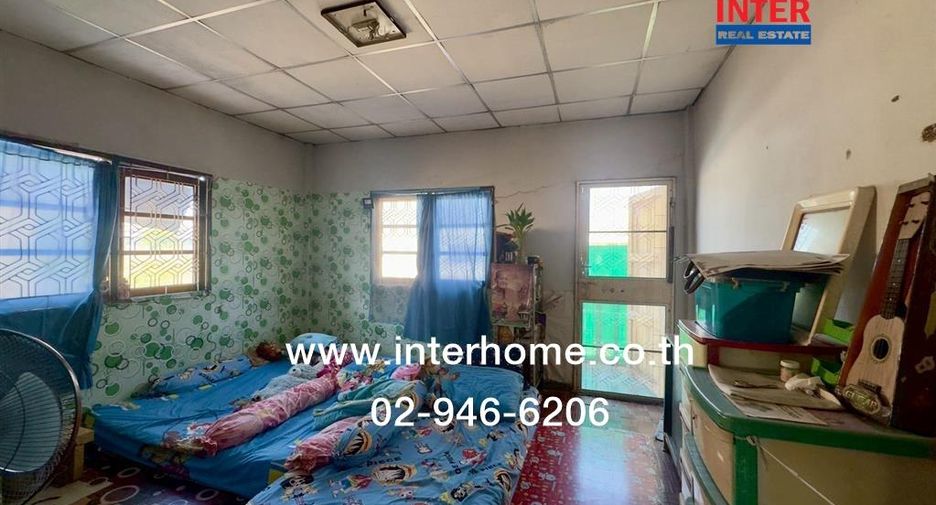 À vendre 2 chambres maison à Krathum Baen, Samut Sakhon