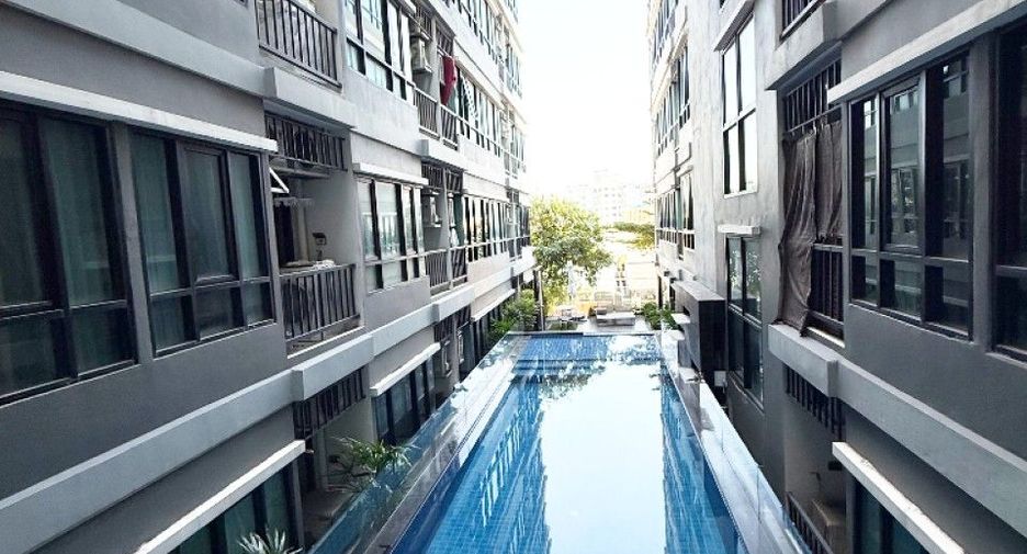 For sale 1 Beds condo in Mueang Samut Prakan, Samut Prakan