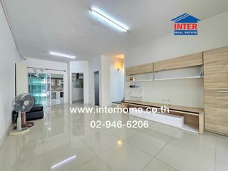For sale 3 bedrooms townhouse in Lak Si, Bangkok