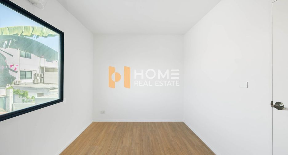 For sale 3 ベッドルーム townhouse in Bang Kruai, Nonthaburi