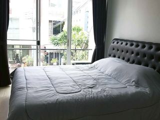 Reihenhaus zur Miete mit 3 Zimmer in Yan Nawa, Bangkok