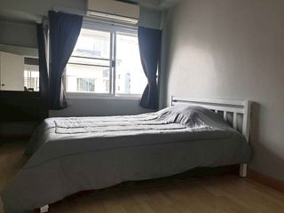 Reihenhaus zur Miete mit 3 Zimmer in Yan Nawa, Bangkok