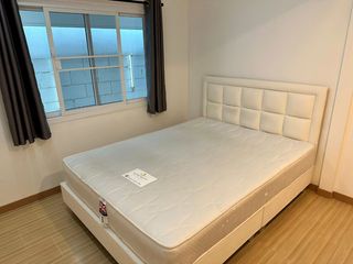 出租 3 卧室 独立屋 在 Bang Kapi, 曼谷