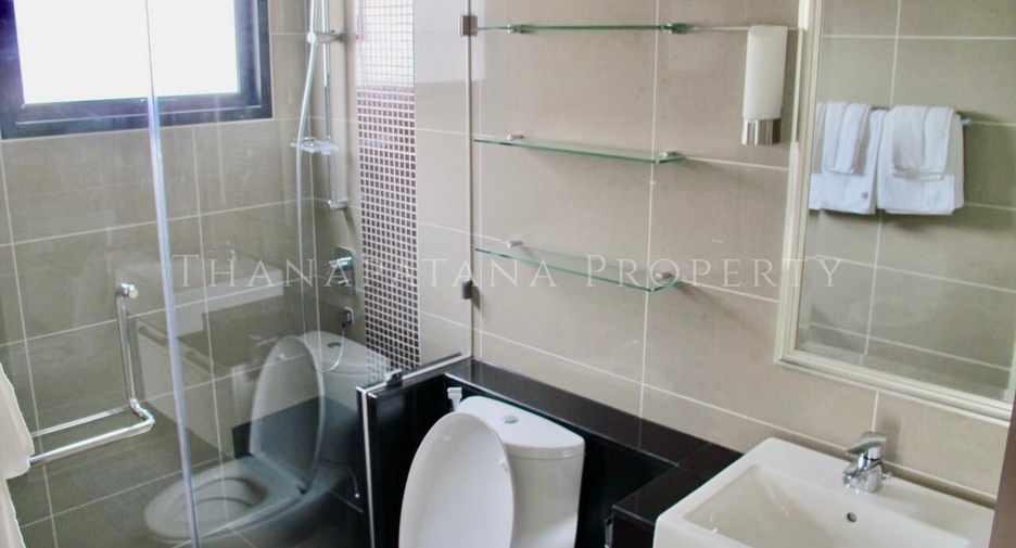 For sale 2 bedrooms condo in Sathon, Bangkok