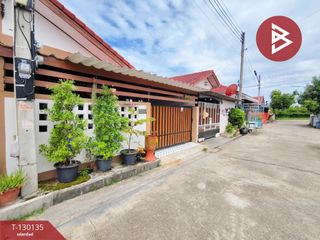 Casa adosada en venta de 2 habitaciones en Ban Pong, Ratchaburi