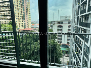 For sale 1 Beds condo in Sathon, Bangkok