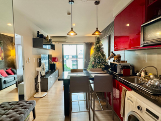 For sale 1 Beds condo in Sathon, Bangkok
