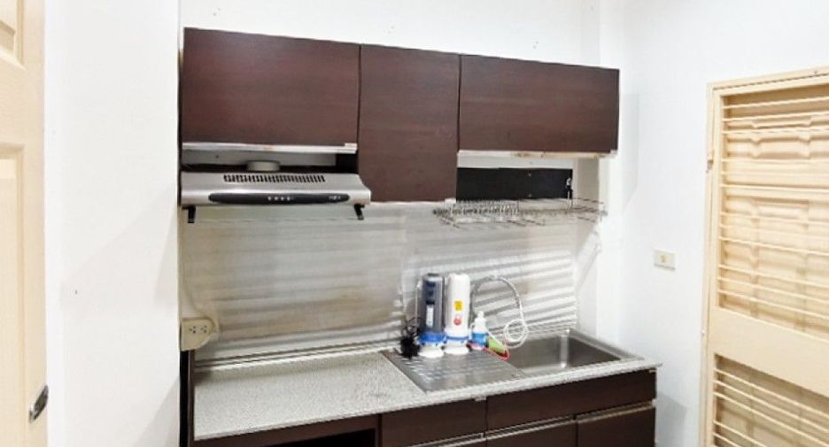 Продажа 3 спальни дом в Ban Pong, Ратбури