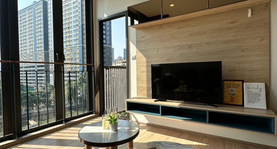 Condo en alquiler de 2 habitaciones en Suan Luang, Bangkok