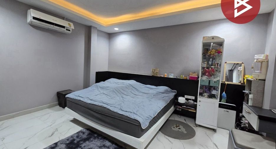 À vendre 4 chambres maison à Chom Thong, Bangkok