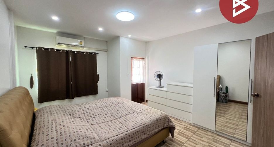 For sale 2 bedrooms townhouse in Pak Kret, Nonthaburi