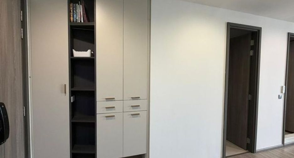 For sale 3 bedrooms condo in Bang Kho Laem, Bangkok