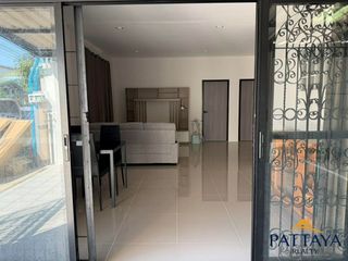 Haus zur Miete mit 2 Zimmer in Bang Lamung, Chonburi
