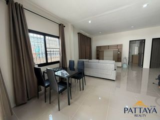 Haus zur Miete mit 2 Zimmer in Bang Lamung, Chonburi