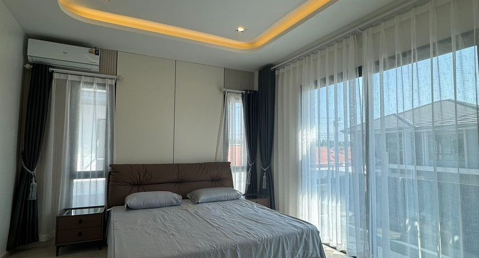 For rent 3 bedrooms house in Bang Lamung, Chonburi