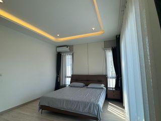 À louer 3 chambres maison à Bang Lamung, Chonburi