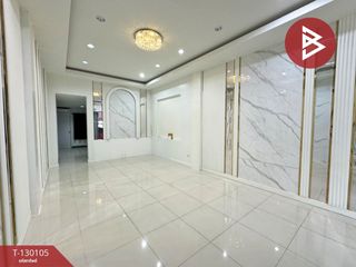 出售 4 卧室 商业空间 在 Bang Khae, 曼谷