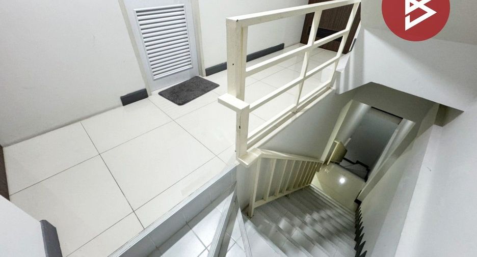 For sale 4 bedrooms retail Space in Bang Khae, Bangkok