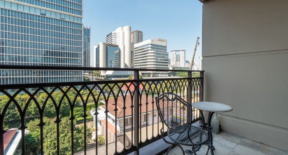 For sale 1 bed condo in Pathum Wan, Bangkok