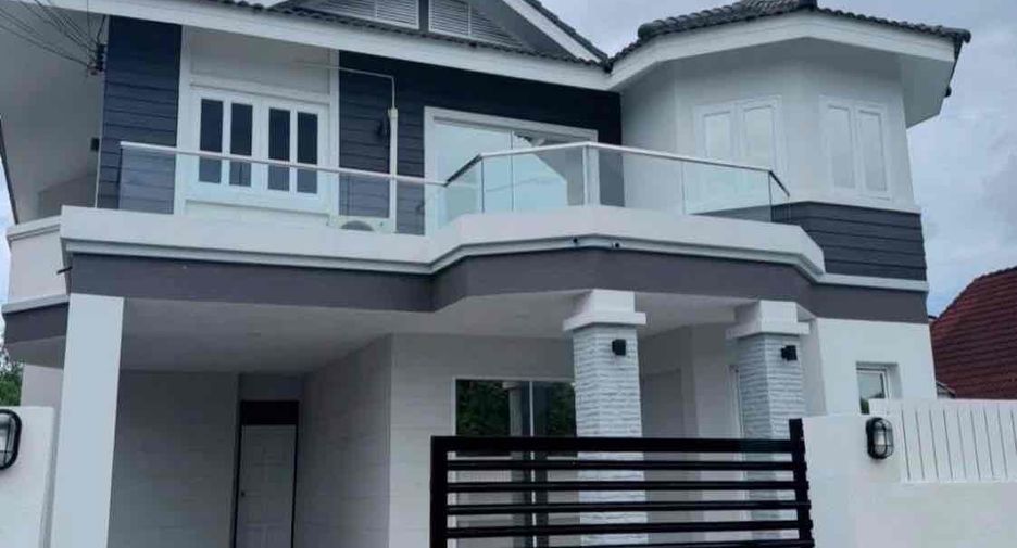 For rent 3 bedrooms villa in Bang Lamung, Chonburi