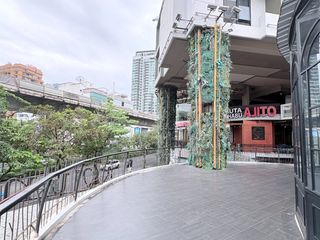 出租 商业空间 在 Khlong Toei, 曼谷