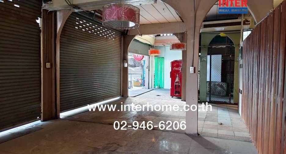 For sale 10 bedrooms apartment in Bang Khae, Bangkok