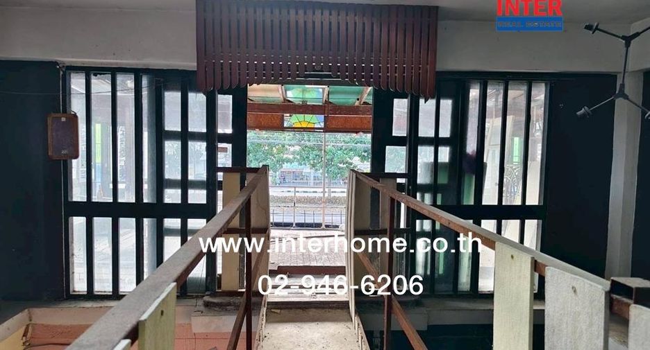 For sale 10 bedrooms apartment in Bang Khae, Bangkok