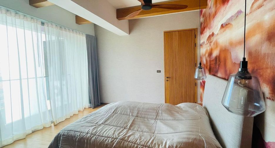 For rent and for sale 4 bedrooms condo in Watthana, Bangkok