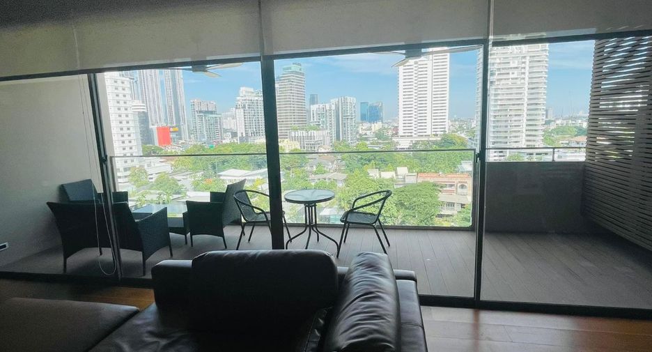 For rent and for sale 4 bedrooms condo in Watthana, Bangkok