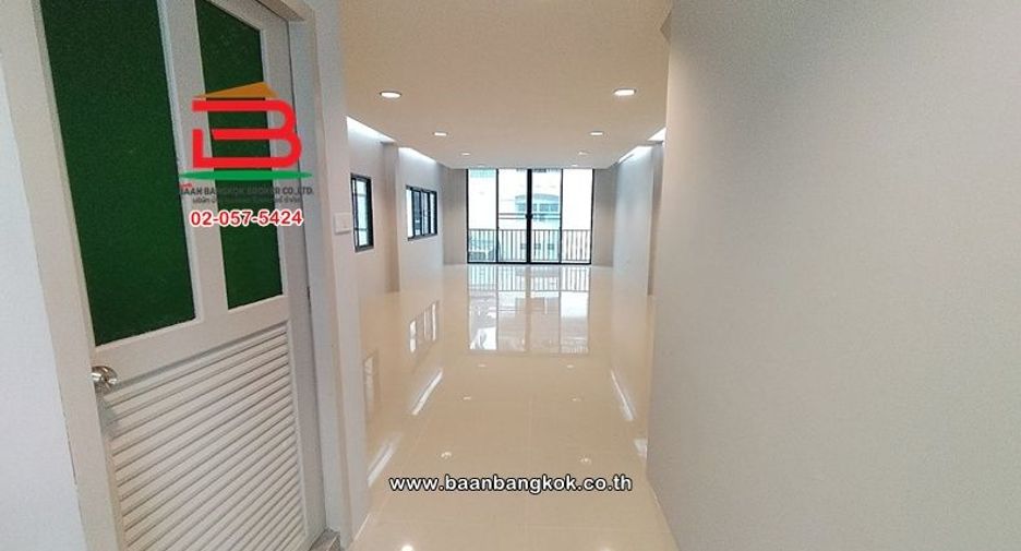 For rent and for sale office in Bang Khen, Bangkok