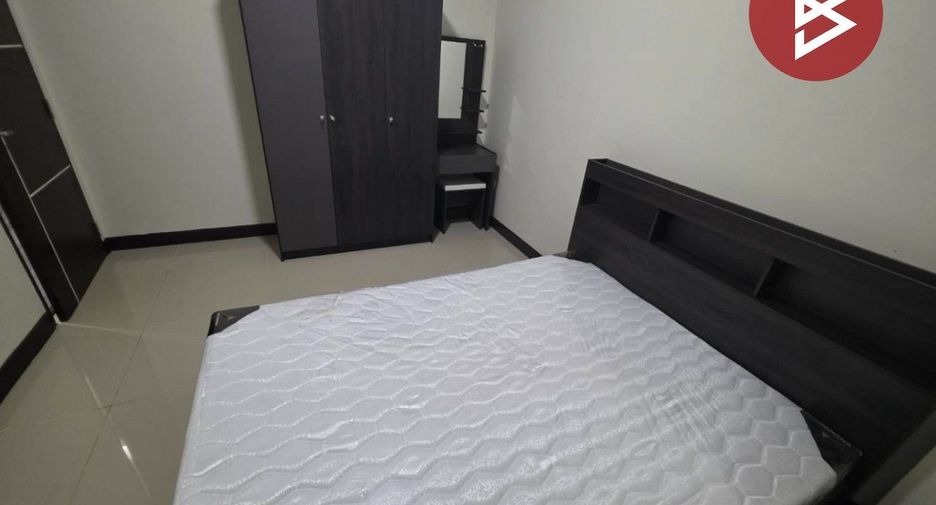 À vendre studio maison de ville à Pluak Daeng, Rayong
