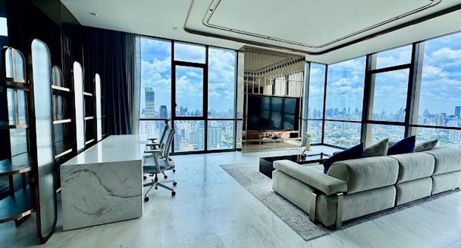 For rent and for sale 3 bedrooms condo in Watthana, Bangkok
