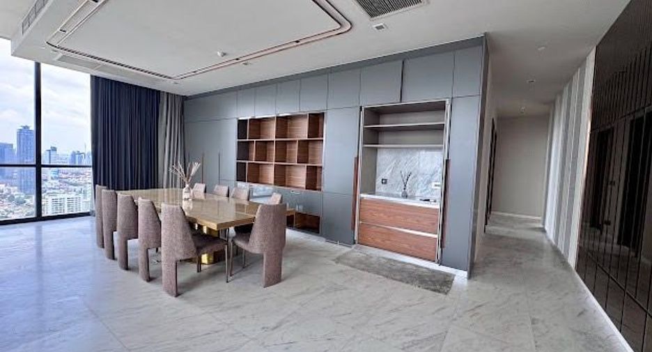For rent and for sale 3 bedrooms condo in Watthana, Bangkok