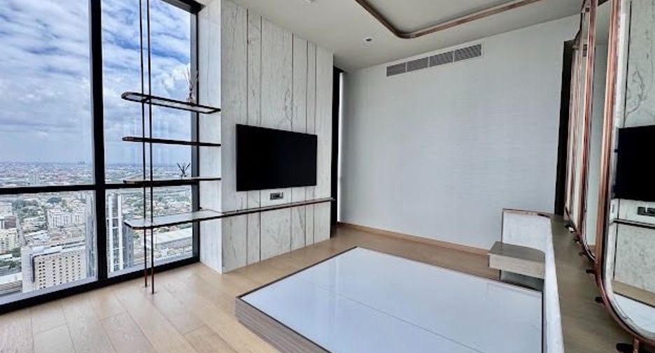 For rent and for sale 3 bedrooms condo in Watthana, Bangkok