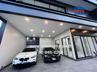 For sale 5 ベッドルーム house in Din Daeng, Bangkok