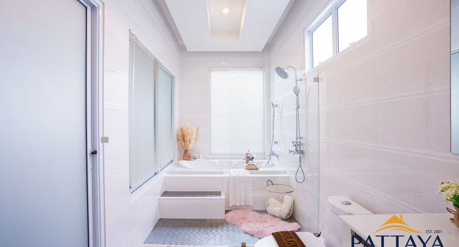 For rent 4 bedrooms house in Bang Lamung, Chonburi