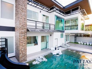 À louer 4 chambres maison à Bang Lamung, Chonburi