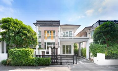 Casa en venta de 3 habitaciones en Chatuchak, Bangkok