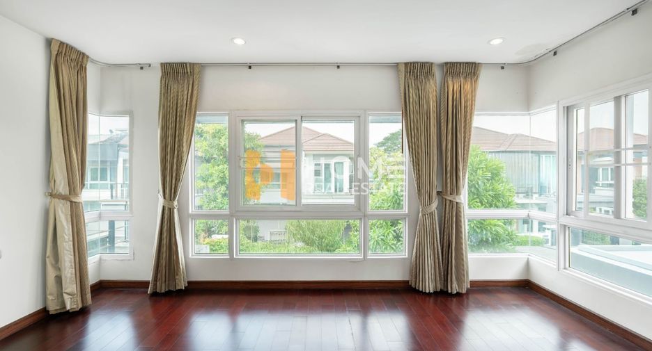 For sale 3 ベッドルーム house in Chatuchak, Bangkok