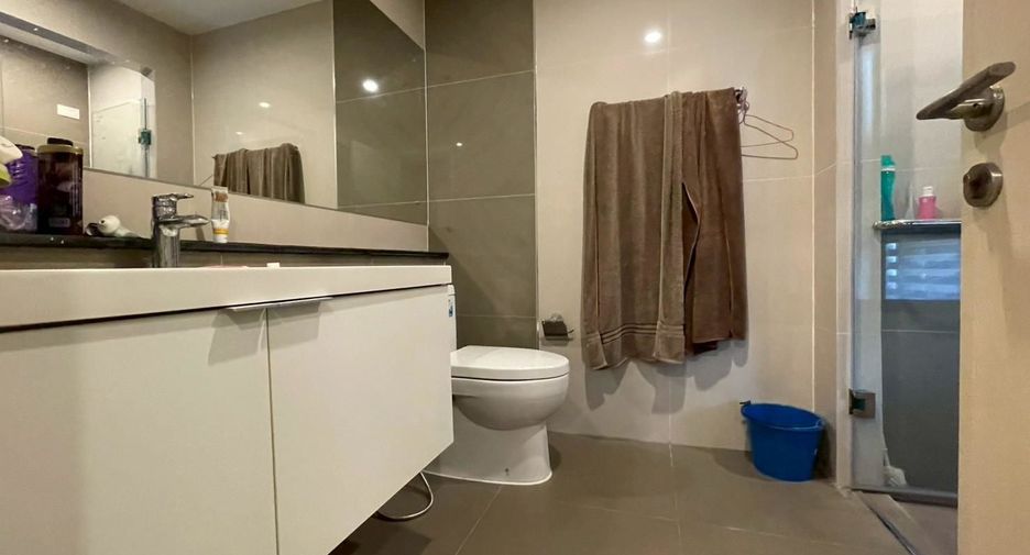 Casa en venta de 5 habitaciones en Lam Luk Ka, Pathum Thani