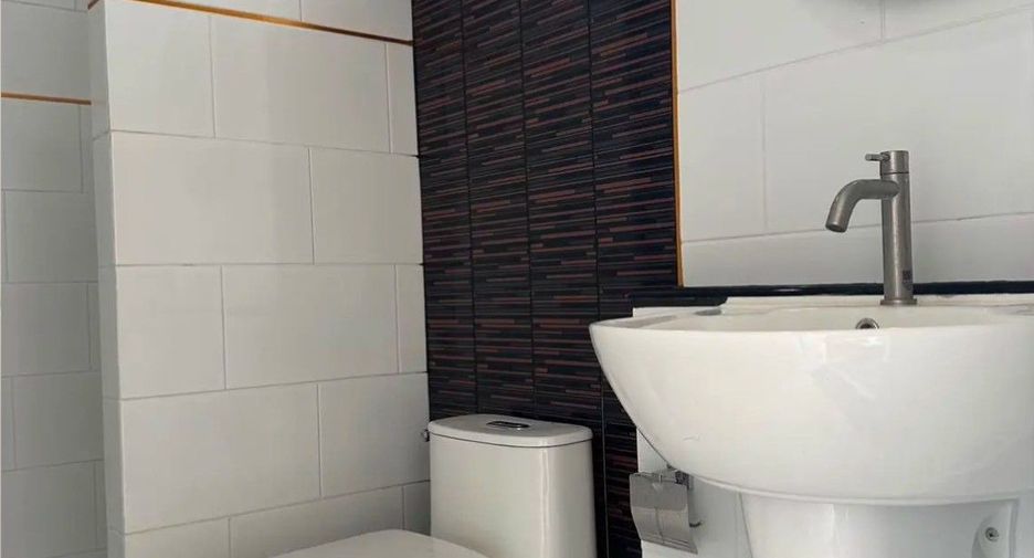 Casa en venta de 2 habitaciones en Mueang Nakhon Pathom, Nakhon Pathom