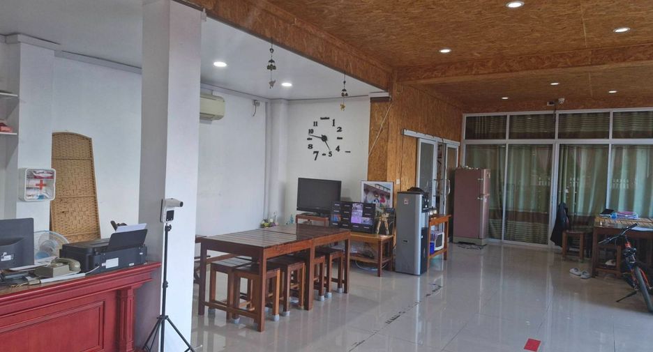 For sale 22 bedrooms hotel in Mueang Nakhon Phanom, Nakhon Phanom