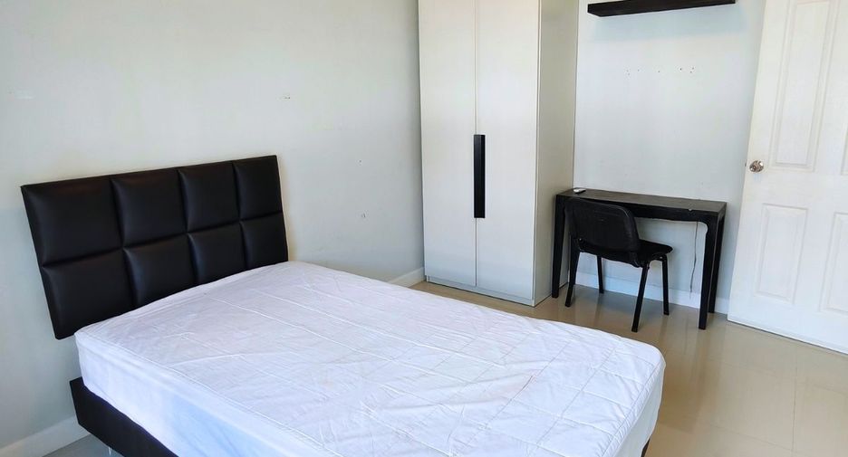Reihenhaus zum Kauf mit 3 Zimmer in Ban Bueng, Chonburi